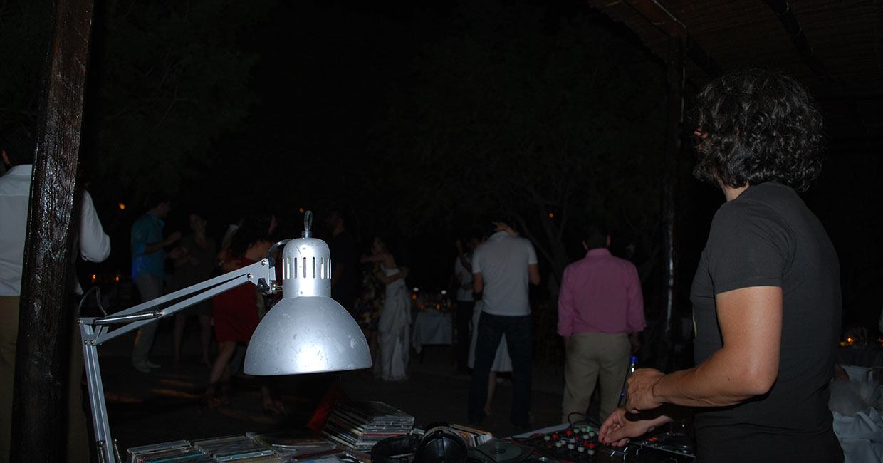 Party at Sifnos