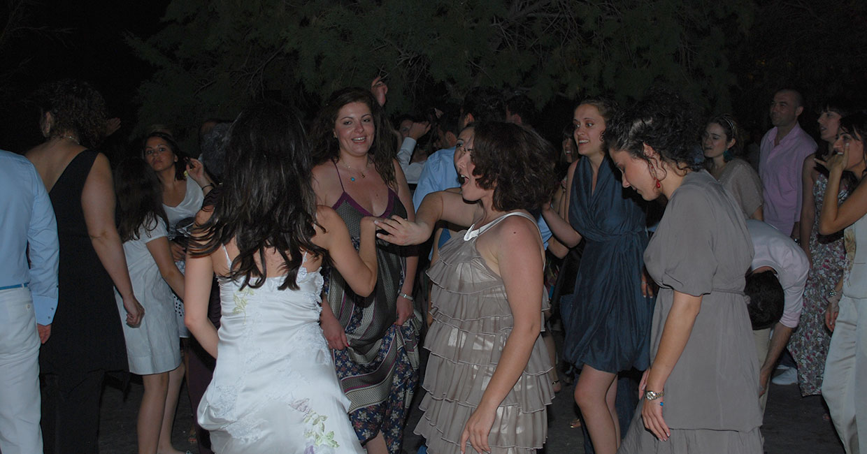 Party at Sifnos