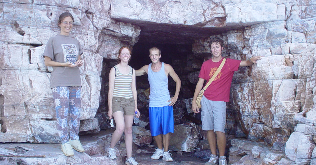 Trekking tour at Agios Sostis in Sifnos