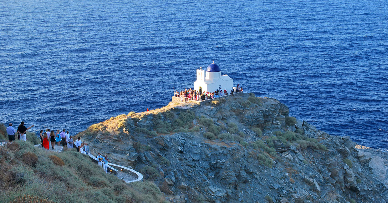Wedding at a picturesque chapel at Sifnos